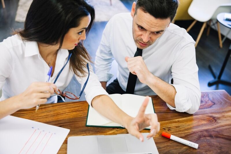 What to Expect When Working with Injury Lawyers