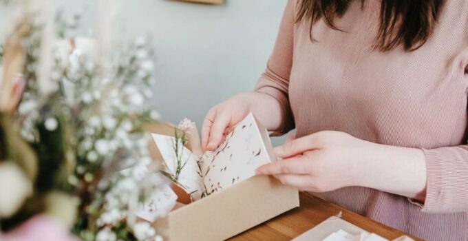 Best Custom Merchandise Ideas for Small Businesses on a Budget